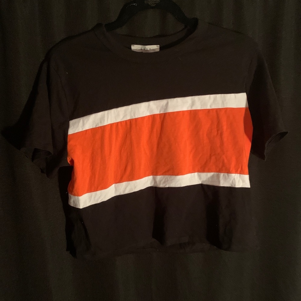 Cropped Tee